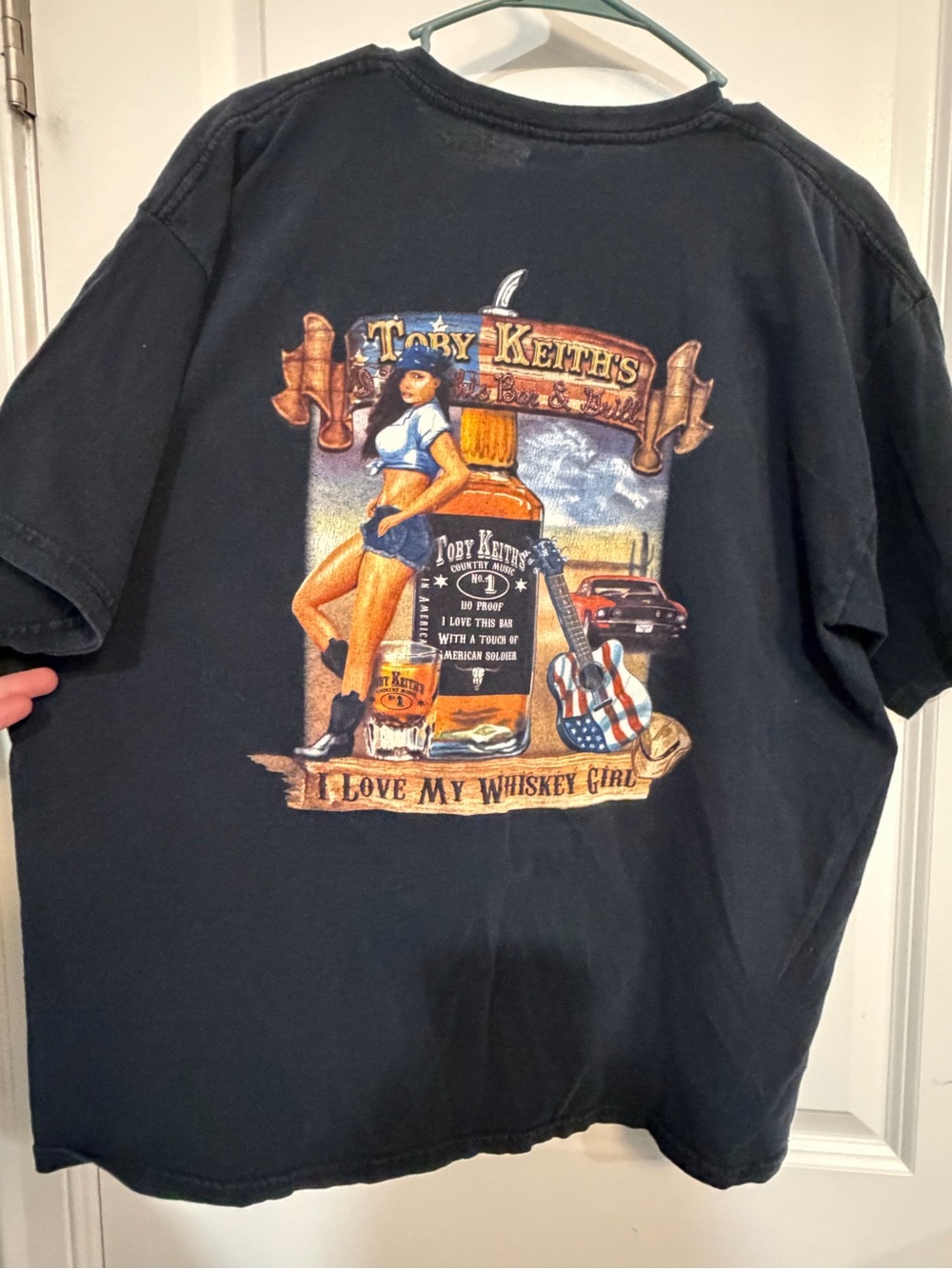 Toby Keith I love this Bar T-Shirt I love my Whiskey Girl Size XL